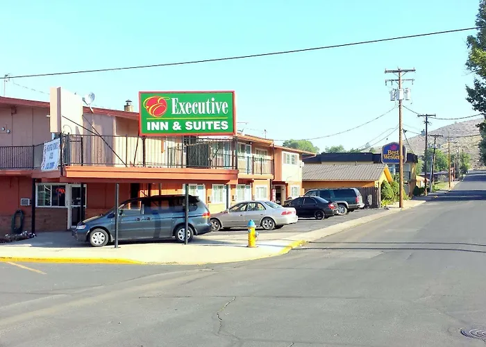 Executive Inn & Suites